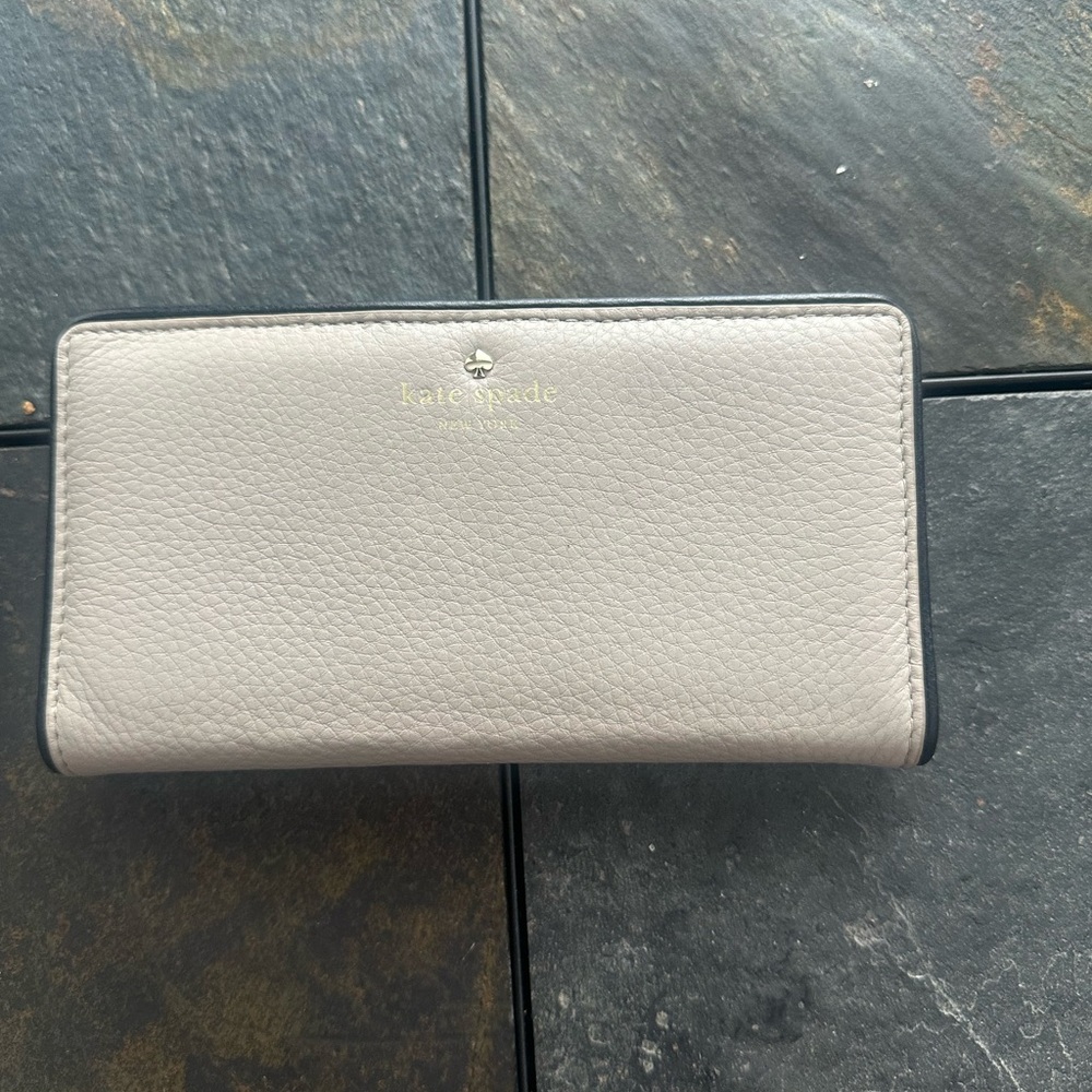 Kate Spade Taupe Women's Wallet